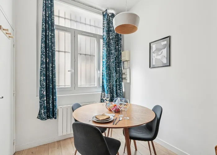 Апартаменты L'oasis Rouennais - Hypercentre - Gare Rive Gauche *